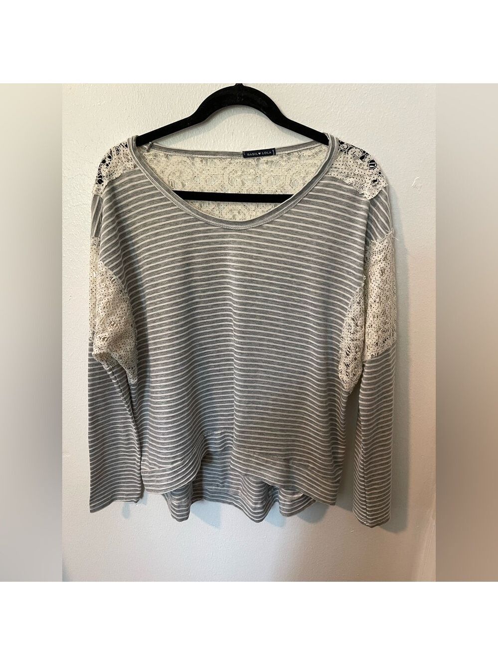 Basil Lola Striped Lace Scoop Neck Shirt Sz L